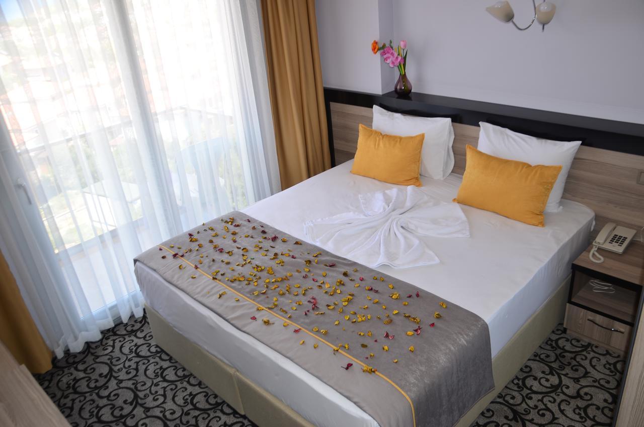 Elisa Hotel Ayvalik Room photo